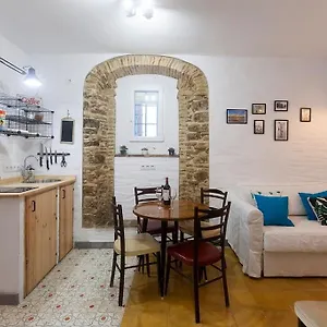 La Esquinita Apartamento